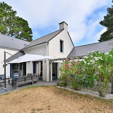 Hébergement de vacances Ker Augusta - Jolie Maison 4 Avec Piscine